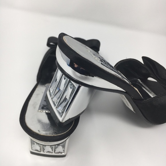 Platinum Collection by Jade Black Satin - Picture 12 of 16